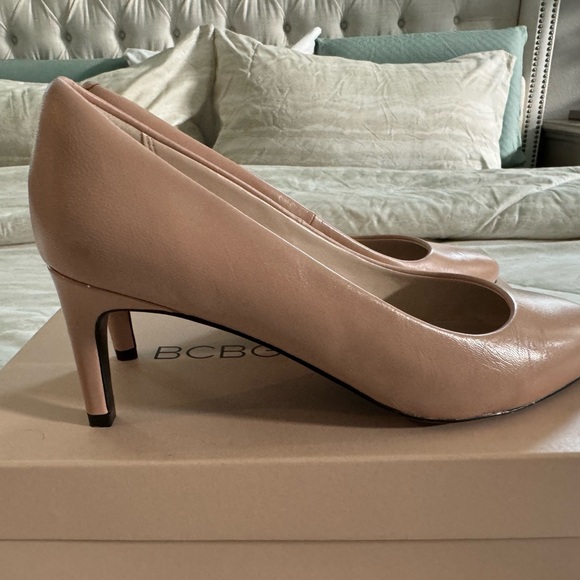 Cole Haan Heels - Picture 6 of 6